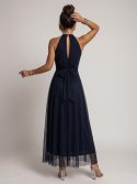 662-3 Elegancka sukienka wieczorowa maxi halter z tiulem i wiązaniem w talii - granatowa Numoco basic