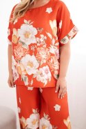 Komplet damski Plus Size z bluzką i spodniami w kwiaty z szeroką nogawką rudy