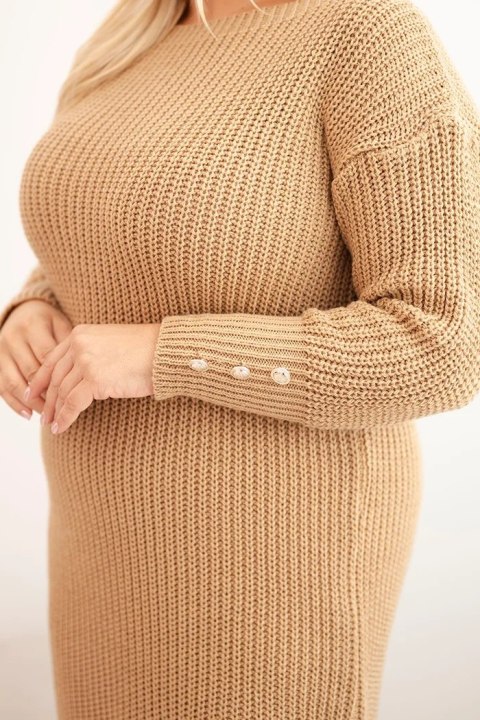 Sukienka swetrowa damska Plus Size z moherem camelowa