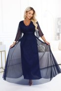 654-7 Długa połyskująca sukienka plus size z dekoltem i transparentnym rękawkiem - granatowa Numoco basic