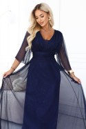 654-7 Długa połyskująca sukienka plus size z dekoltem i transparentnym rękawkiem - granatowa Numoco basic