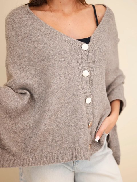 Sweter damski ponczo z baby alpaki z guzikami fango