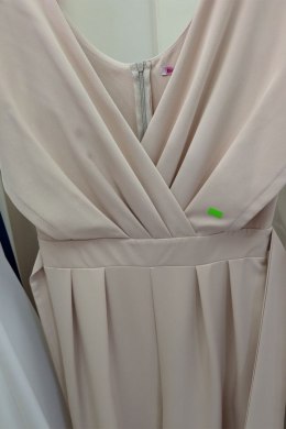 Beżowy Kombinezon Z Zakrytymi Ramionami 289-21/ II Gatunek-OUTLET