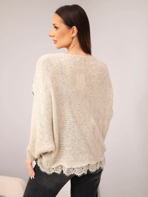 Sweter damski asymetryczny z koronkową wstawką beżowy