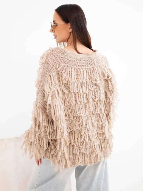 Sweter damski z frędzlami i ozdobnymi guzikami camelowy
