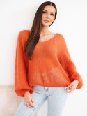Sweter damski w 70% z kid moheru z dekoltem V o luźnym fasonie rudy