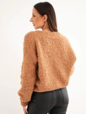 Sweter damski z moherem kopertowy z ozdobnymi guzikami camelowy