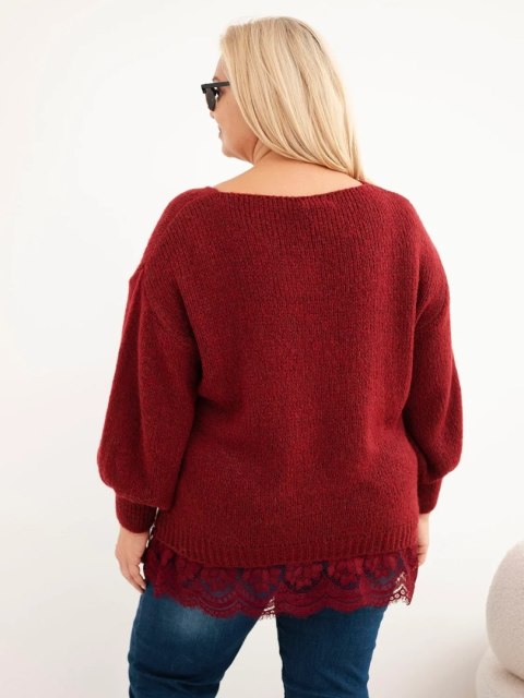 Sweter damski Plus Size z koronkowym dołem bordowy