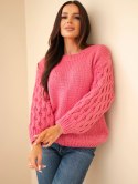 Sweter damski z ażurowymi rękawami różowy
