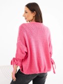 Sweter damski o luźny krój różowy