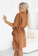 287-49 SOFIA Kobieca sukienka typu motyl z wiązaniem w pasie - toffi Numoco