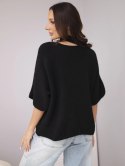 Sweter damski oversize z asymetrycznym dekoltem i półgolfem czarny