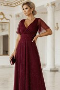 635-5 MELANIA długa błyszcząca suknia z dekoltem i krótkim rękawkiem - bordowa Numoco basic